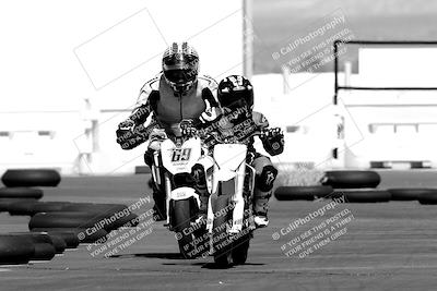 media/Sep-25-2023-Moto Forza (Mon) [[81ffa65e0a]]/Around the Pits/